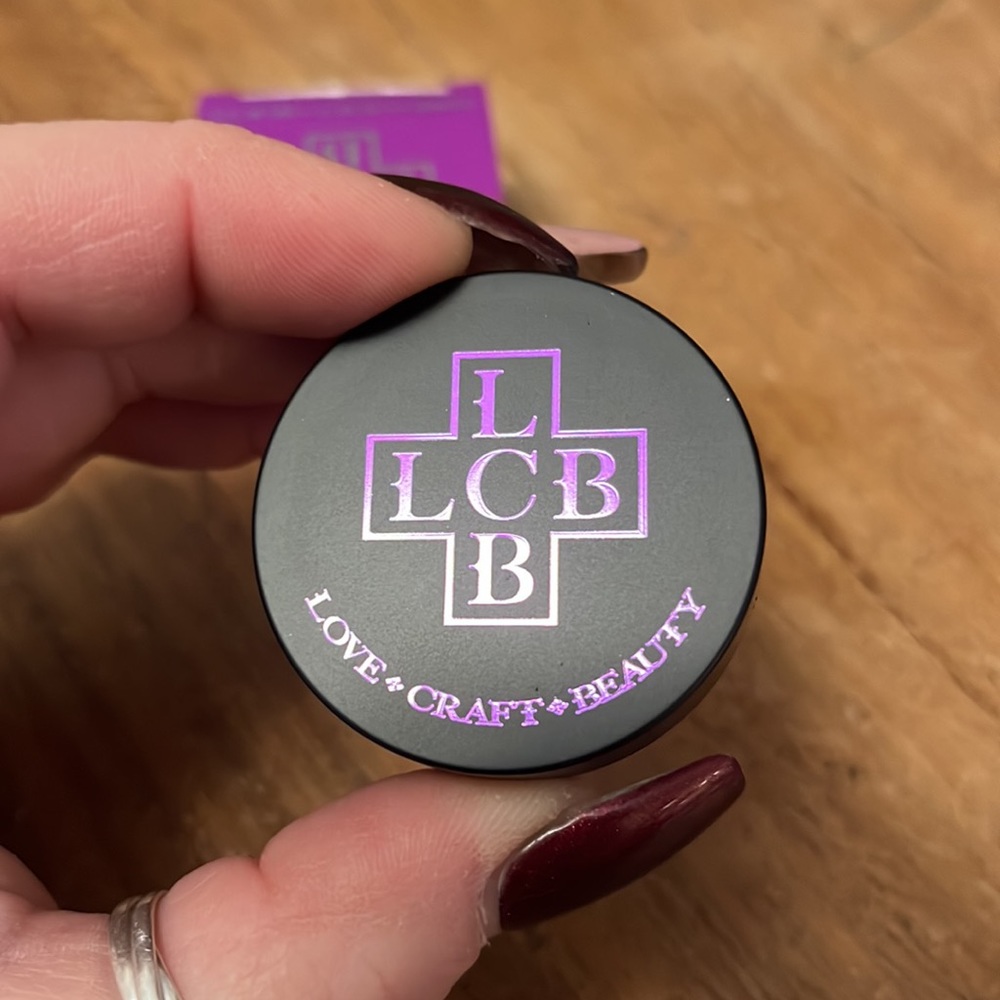 LOVE + CRAFT + BEAUTY Plasma Gloss